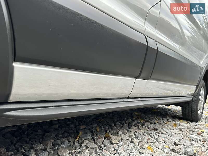 Грузовой фургон Ford Transit 2020 в Ровно