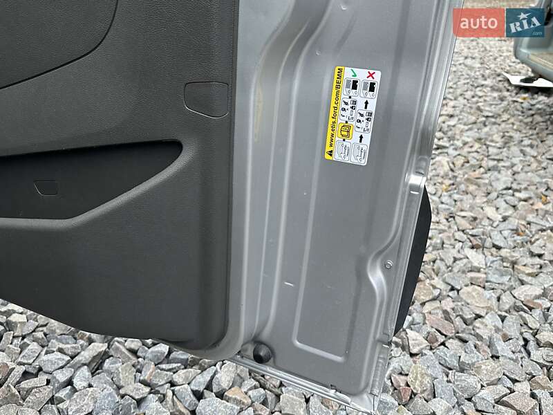 Грузовой фургон Ford Transit 2020 в Ровно