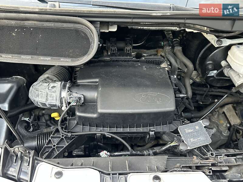 Грузовой фургон Ford Transit 2020 в Ровно