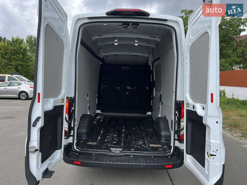 Грузовой фургон Ford Transit 2020 в Киеве