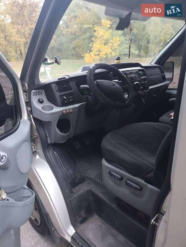 Мінівен Ford Transit 2006 в Запоріжжі