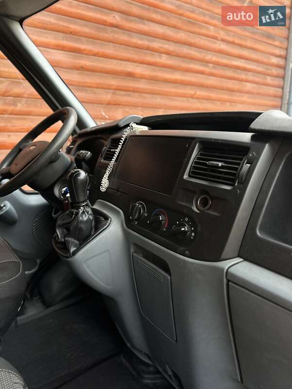 Грузовой фургон Ford Transit 2011 в Косове фото 4 Грузовой фургон Ford Transit 2011 в Косове