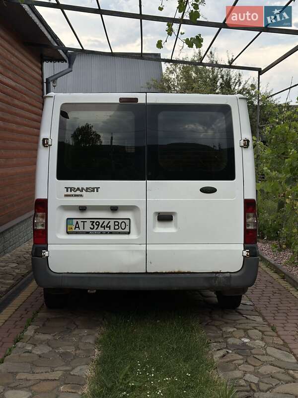 Грузовой фургон Ford Transit 2011 в Косове фото 8 Грузовой фургон Ford Transit 2011 в Косове