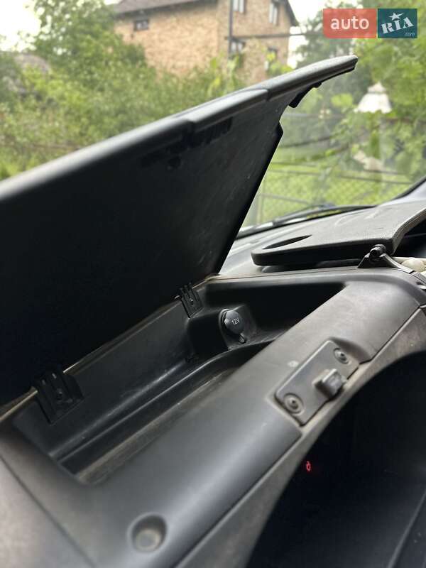 Грузовой фургон Ford Transit 2011 в Косове фото 13 Грузовой фургон Ford Transit 2011 в Косове