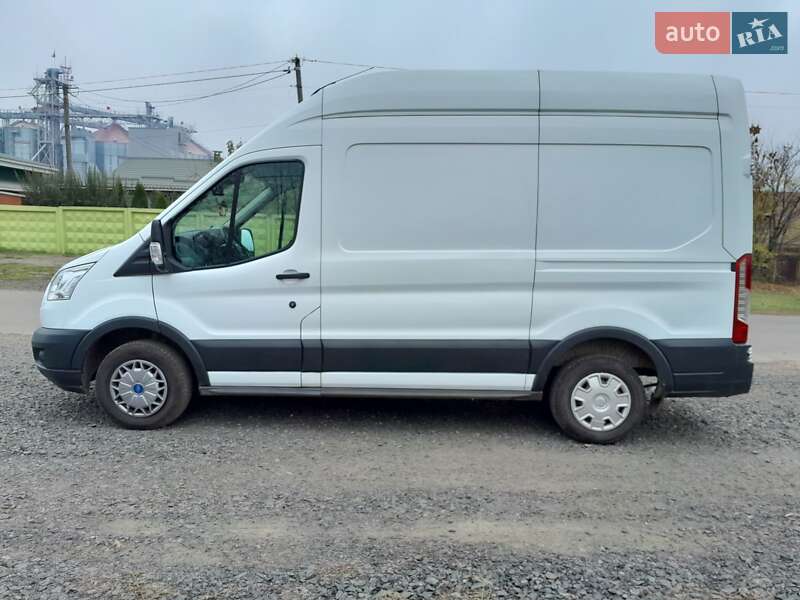 Вантажний фургон Ford Transit 2018 в Новоархангельську