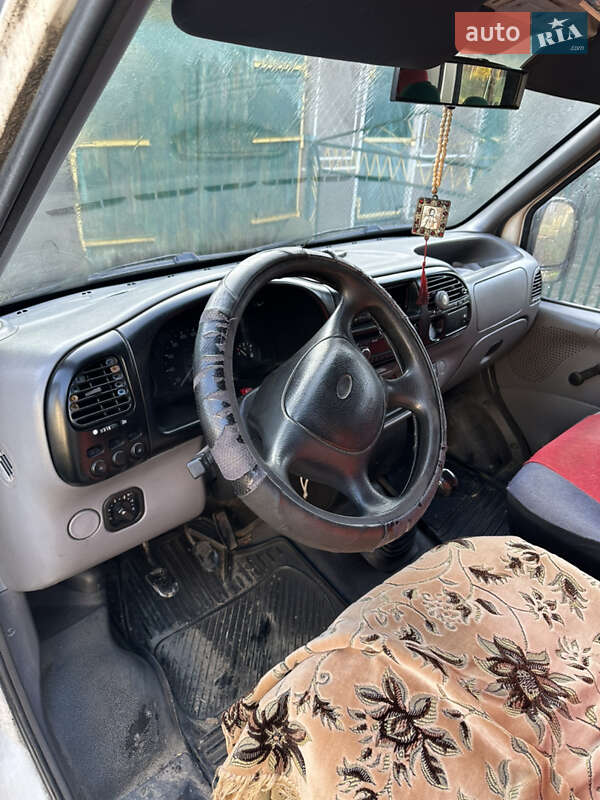 Мінівен Ford Transit 1995 в Володимирі
