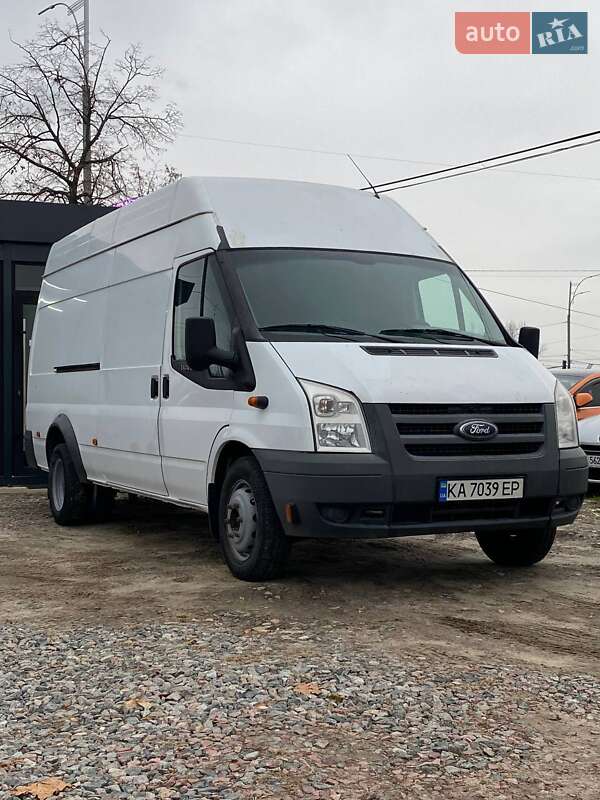 Грузовой фургон Ford Transit 2011 в Киеве