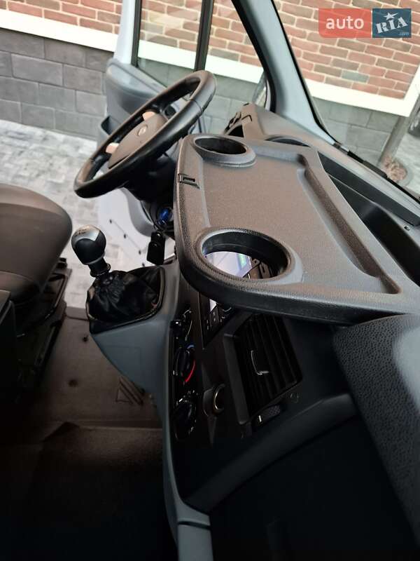 Минивэн Ford Transit 2009 в Черновцах