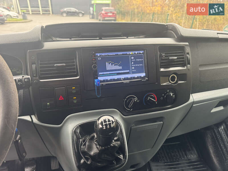 Минивэн Ford Transit 2010 в Львове