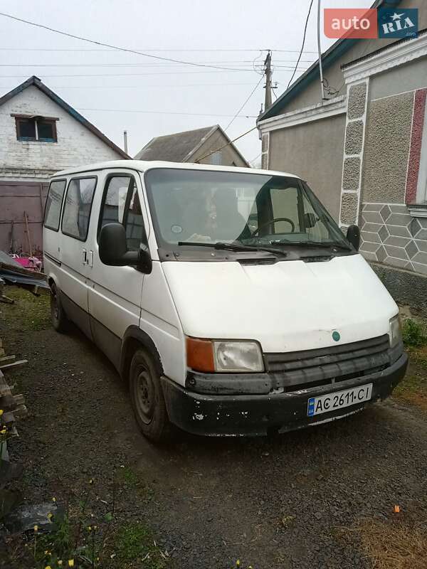 Пикап Ford Transit 1987 в Луцке фото Пикап Ford Transit 1987 в Луцке