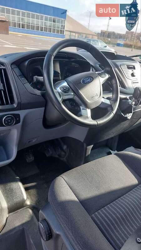 Микроавтобус грузовой (до 3,5т) Ford Transit 2016 в Луцке фото 7 Микроавтобус грузовой (до 3,5т) Ford Transit 2016 в Луцке