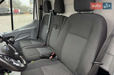 Вантажний фургон Ford Transit 2019 в Умані