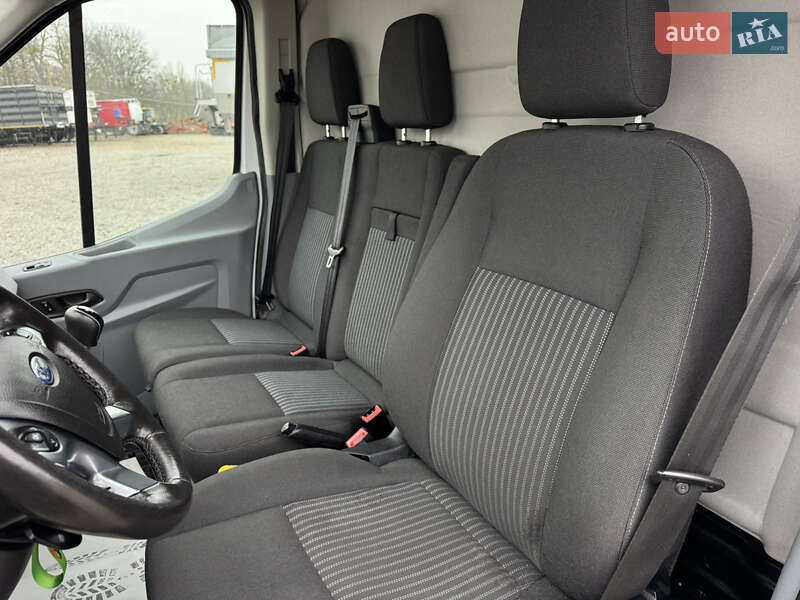 Грузовой фургон Ford Transit 2019 в Умани