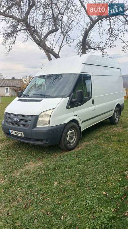 Ford Transit 2012