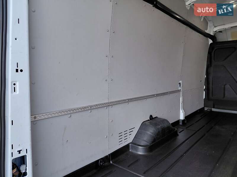 Вантажний фургон Ford Transit 2020 в Івано-Франківську фото 22 Вантажний фургон Ford Transit 2020 в Івано-Франківську