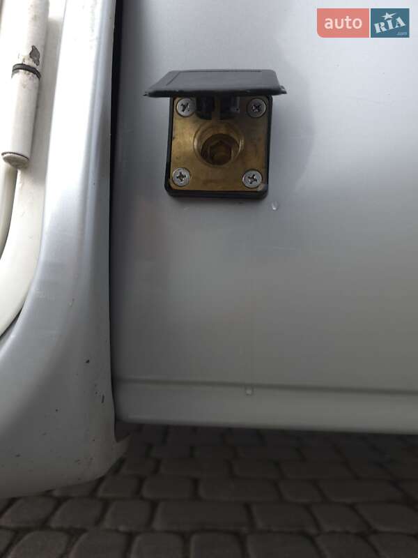 Будинок на колесах Ford Transit 2005 в Львові фото 12 Будинок на колесах Ford Transit 2005 в Львові