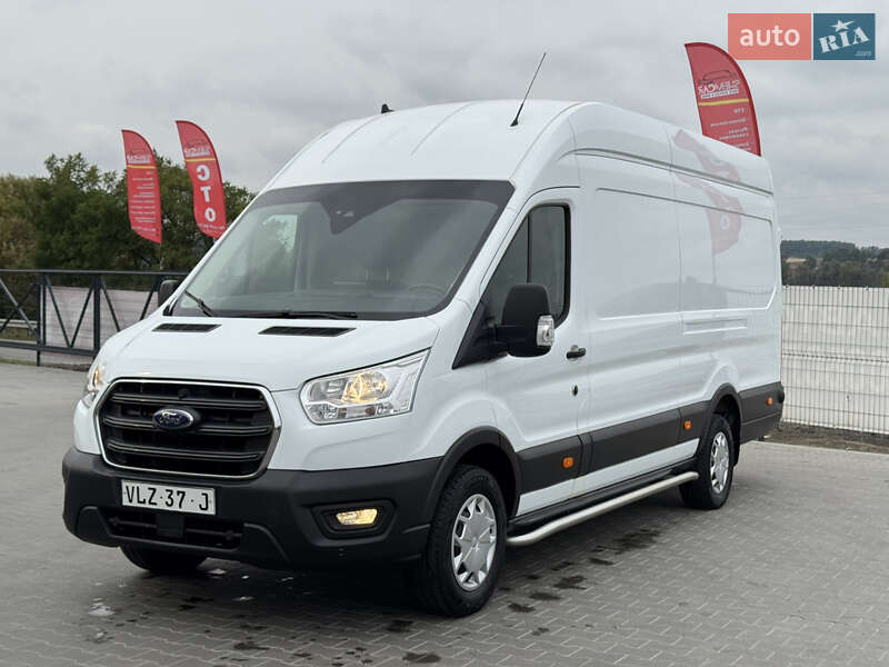 Вантажний фургон Ford Transit 2021 в Ірпені