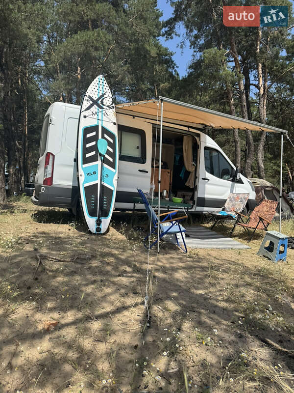 Вантажний фургон Ford Transit 2018 в Запоріжжі