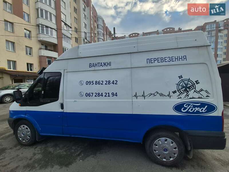 Вантажний фургон Ford Transit 2008 в Львові