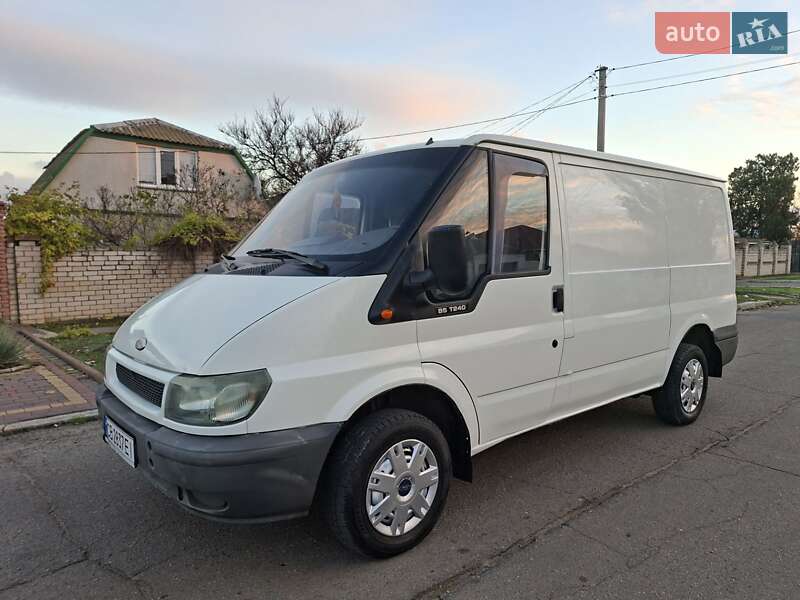 Ford Transit 2004