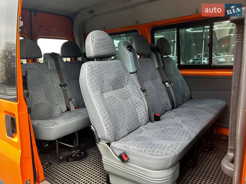 Мінівен Ford Transit 2011 в Чернівцях фото 16 Мінівен Ford Transit 2011 в Чернівцях