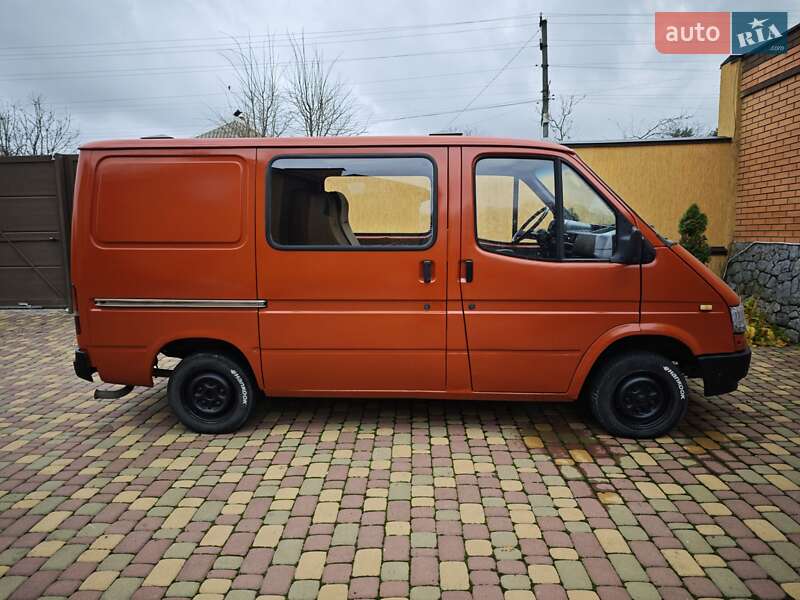 Грузопассажирский фургон Ford Transit 1988 в Коротичу фото 7 Грузопассажирский фургон Ford Transit 1988 в Коротичу