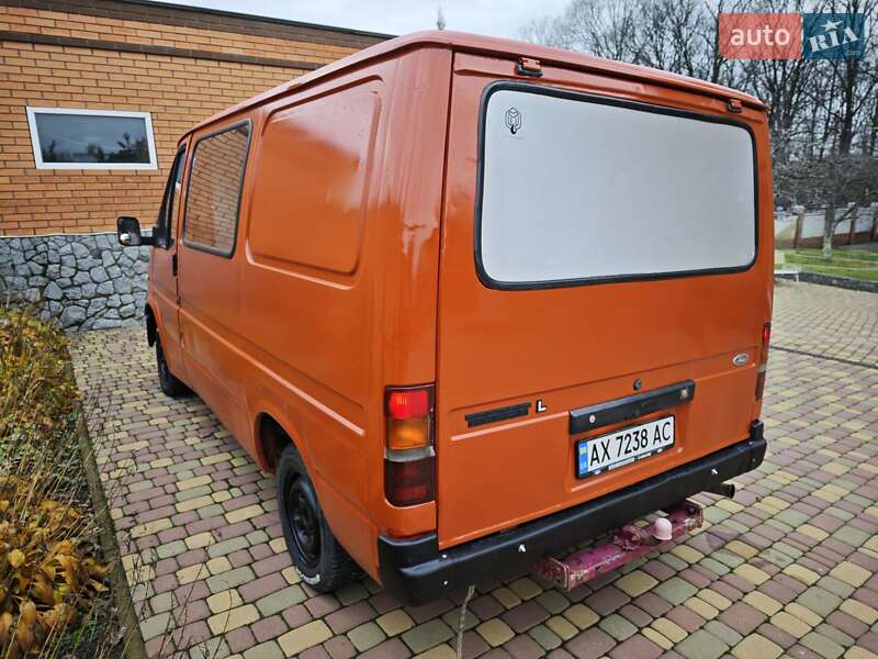Грузопассажирский фургон Ford Transit 1988 в Коротичу фото 2 Грузопассажирский фургон Ford Transit 1988 в Коротичу