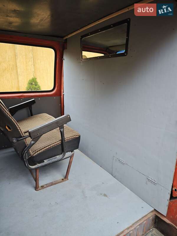 Грузопассажирский фургон Ford Transit 1988 в Коротичу фото 11 Грузопассажирский фургон Ford Transit 1988 в Коротичу
