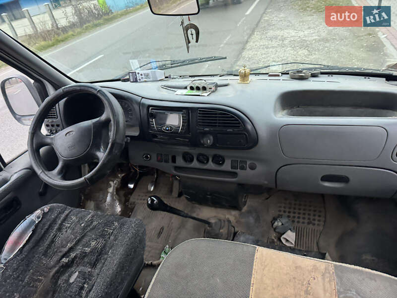 Минивэн Ford Transit 1999 в Бедевле фото 12 Минивэн Ford Transit 1999 в Бедевле
