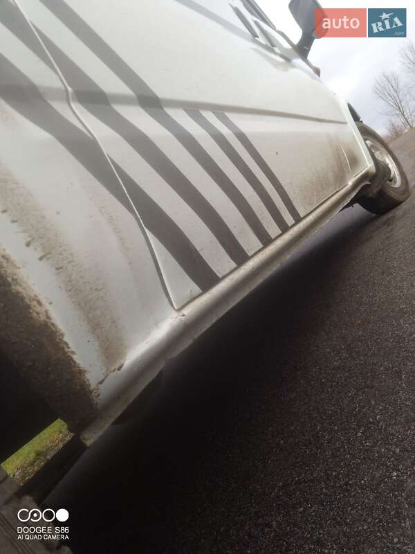 Вантажопасажирський фургон Ford Transit 2003 в Погребище фото 12 Вантажопасажирський фургон Ford Transit 2003 в Погребище