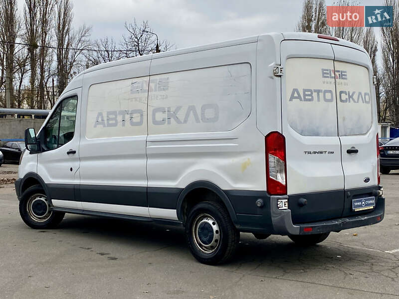 Грузовой фургон Ford Transit 2015 в Киеве фото 13 Грузовой фургон Ford Transit 2015 в Киеве