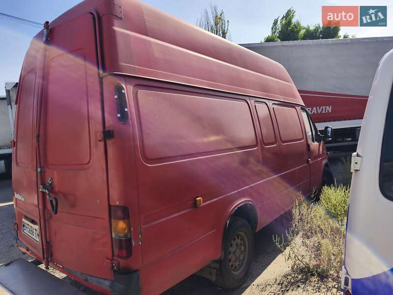 Вантажний фургон Ford Transit 1999 в Ізмаїлі