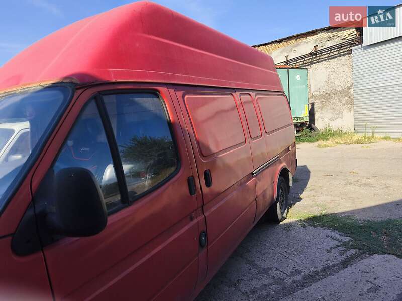 Вантажний фургон Ford Transit 1999 в Ізмаїлі