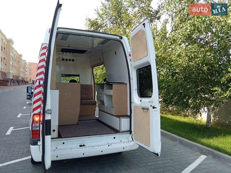 Минивэн Ford Transit 2007 в Киеве
