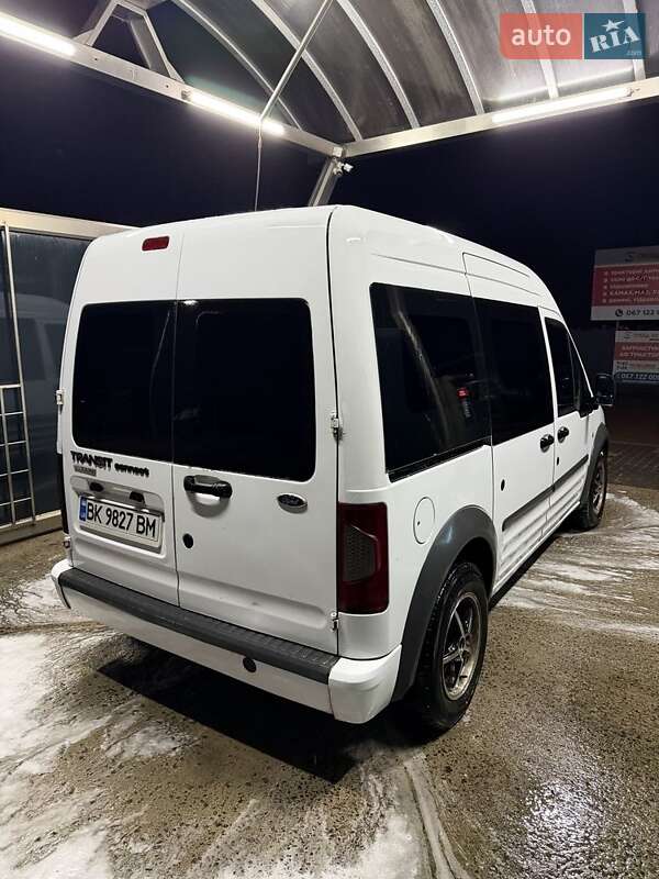 Минивэн Ford Transit 2010 в Дубно