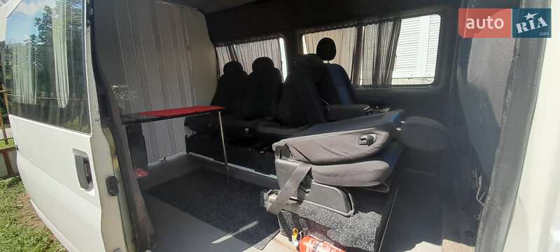 Будинок на колесах Ford Transit 2004 в Ужгороді