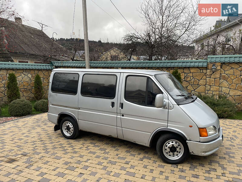 Мінівен Ford Transit 1996 в Могилів-Подільському фото 3 Мінівен Ford Transit 1996 в Могилів-Подільському