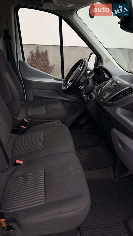 Тентованый Ford Transit 2017 в Тячеве