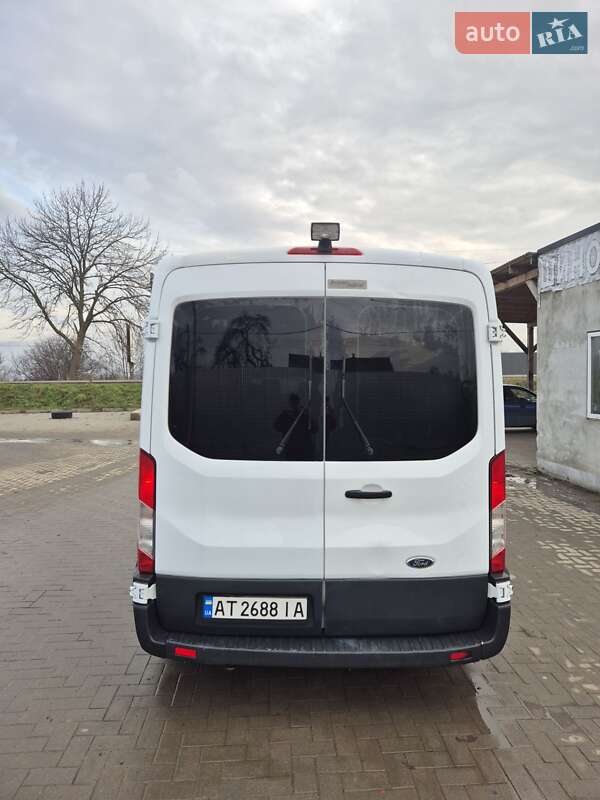 Микроавтобус Ford Transit 2015 в Коломые