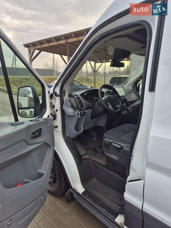 Микроавтобус Ford Transit 2015 в Коломые