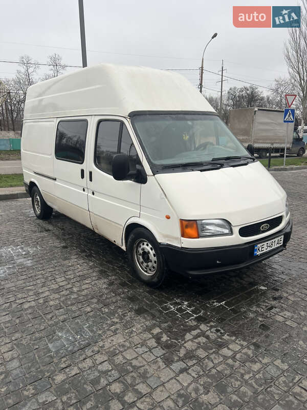 Минивэн Ford Transit 1999 в Каменском