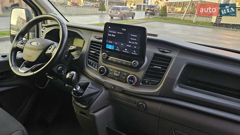 Вантажний фургон Ford Transit 2021 в Бережанах