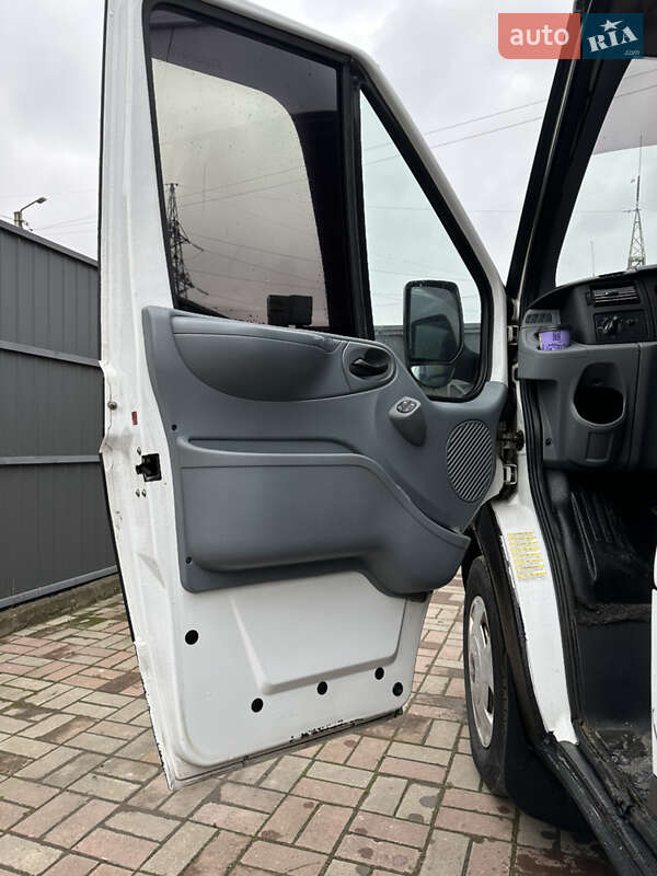 Микроавтобус грузовой (до 3,5т) Ford Transit 2012 в Ивано-Франковске фото 19 Микроавтобус грузовой (до 3,5т) Ford Transit 2012 в Ивано-Франковске