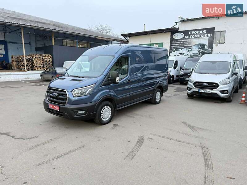 Вантажний фургон Ford Transit 2019 в Луцьку