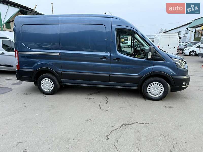 Вантажний фургон Ford Transit 2019 в Луцьку