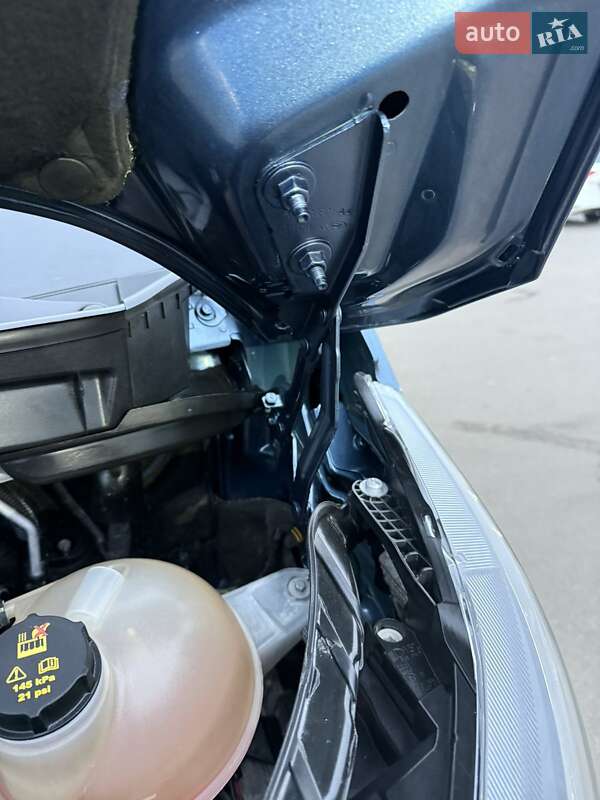 Вантажний фургон Ford Transit 2019 в Луцьку