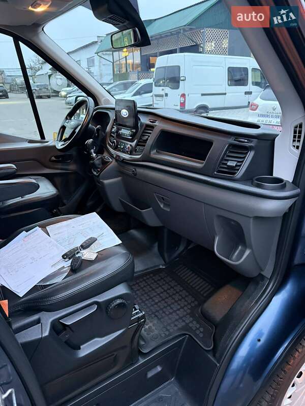 Вантажний фургон Ford Transit 2019 в Луцьку