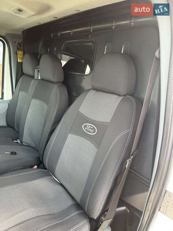 Грузовой фургон Ford Transit 2007 в Сарате фото 14 Грузовой фургон Ford Transit 2007 в Сарате