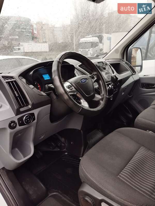 Грузовой фургон Ford Transit 2017 в Киеве фото 5 Грузовой фургон Ford Transit 2017 в Киеве