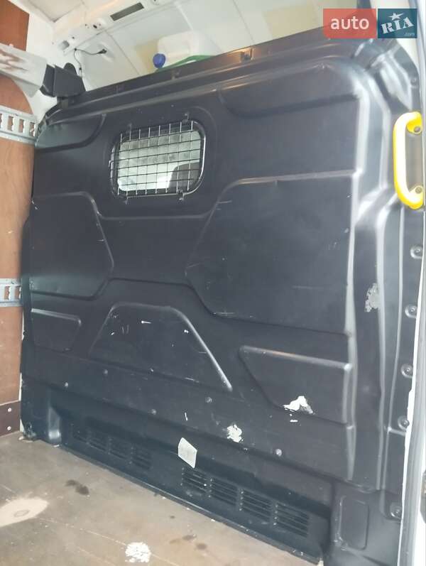 Грузовой фургон Ford Transit 2017 в Киеве фото 26 Грузовой фургон Ford Transit 2017 в Киеве